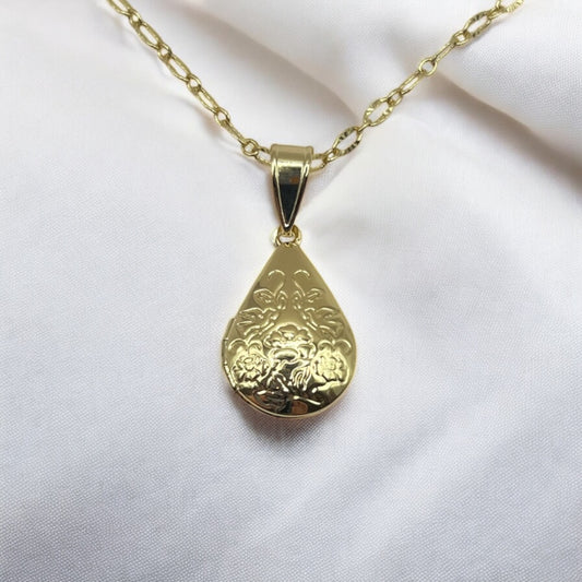Filigree Teardrop Portal Locket