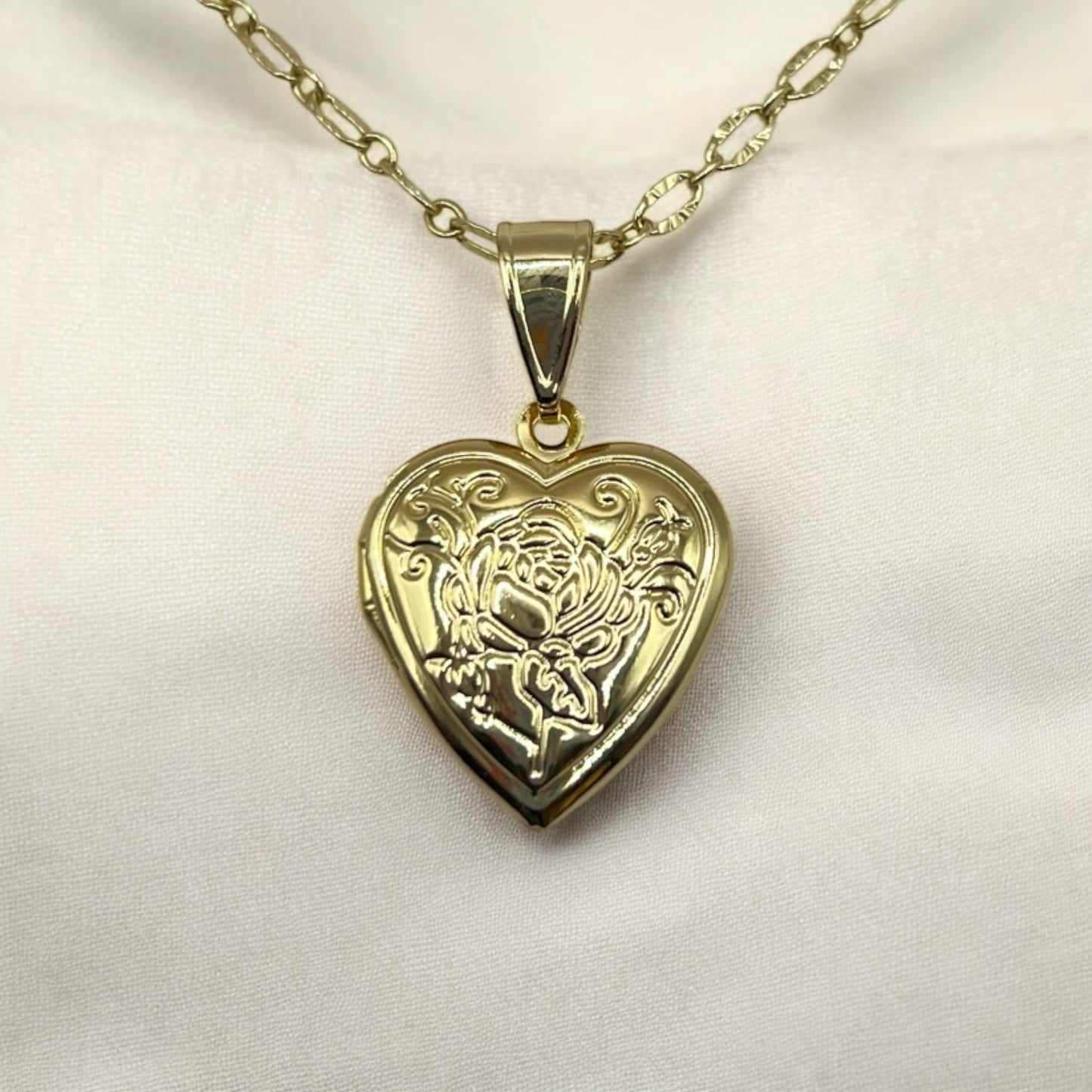 Rose at Heart Portal Locket
