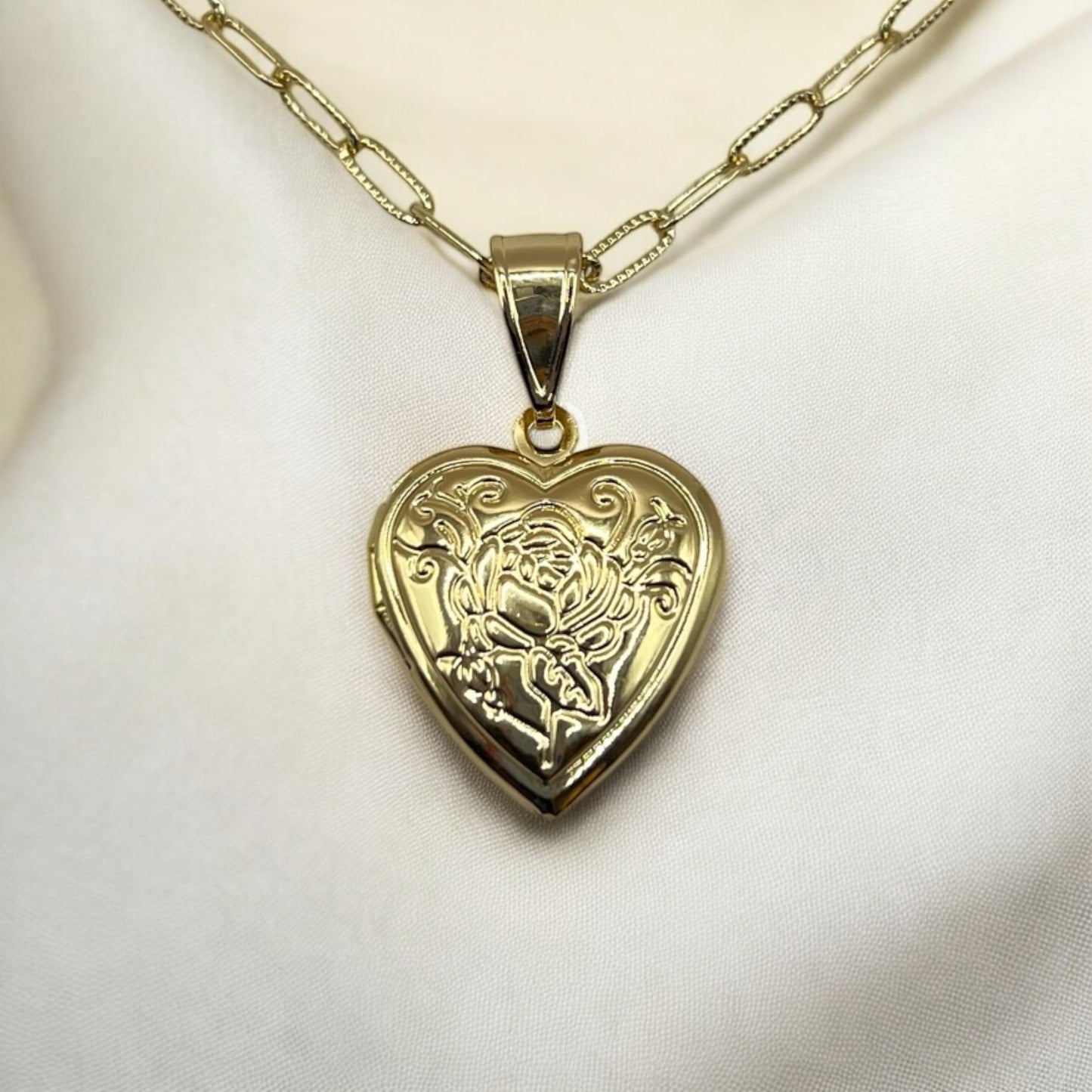 Rose at Heart Portal Locket