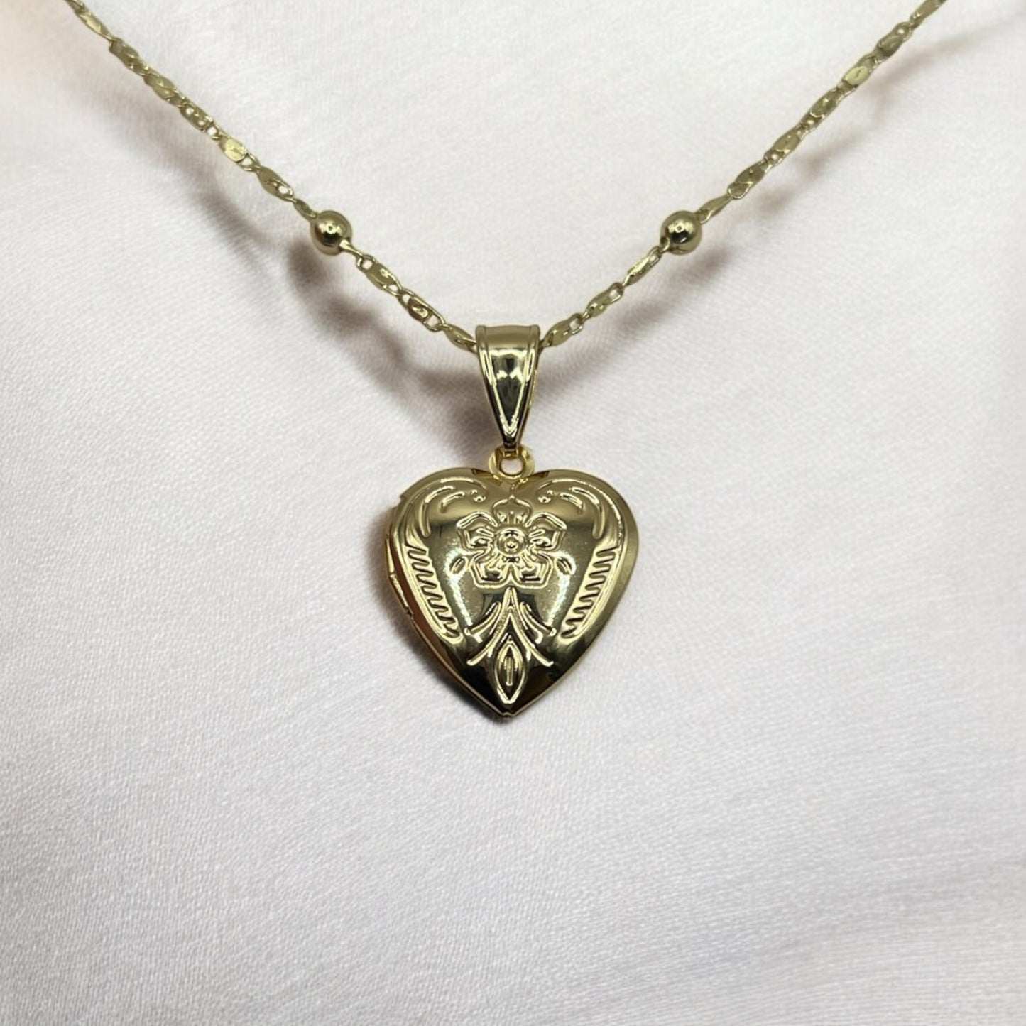Floral Heart Portal Locket